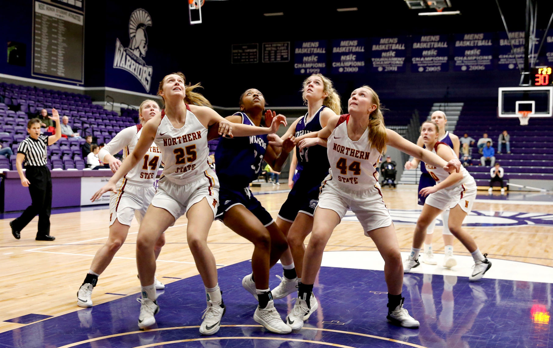 WSU WBB vs Northern State 8